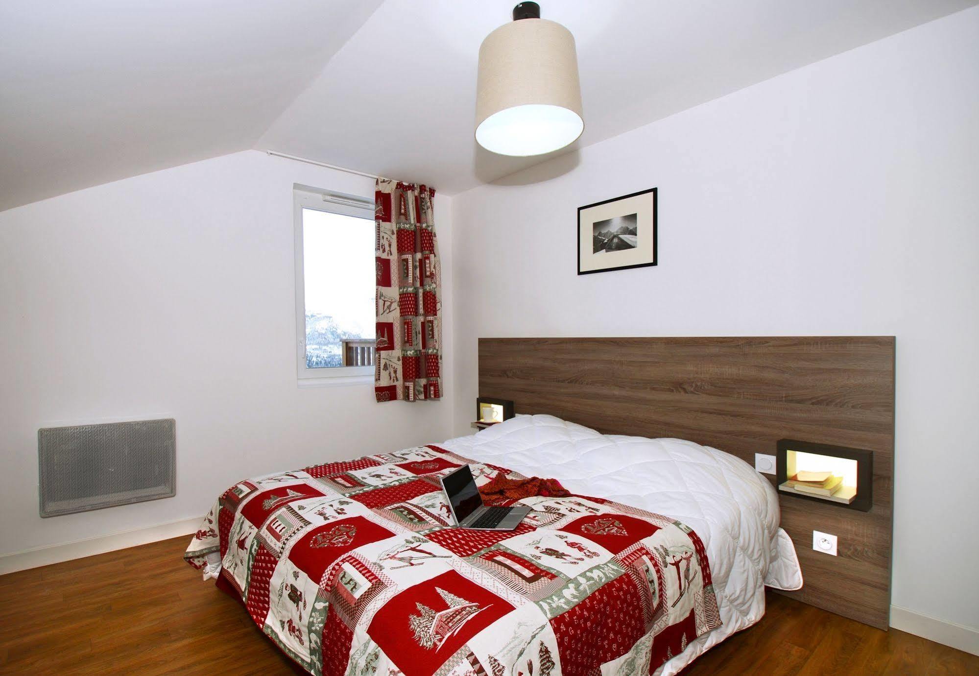 Residence Odalys Les Balcons D'Aurea Auris Exterior photo